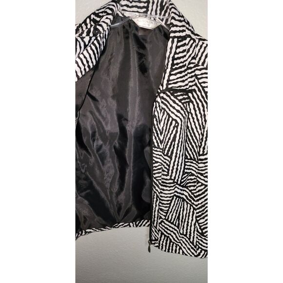 Allison Daley Black & White Zebra Print Zipper Front Quilted Vest Size 10 - Picture 4 of 6